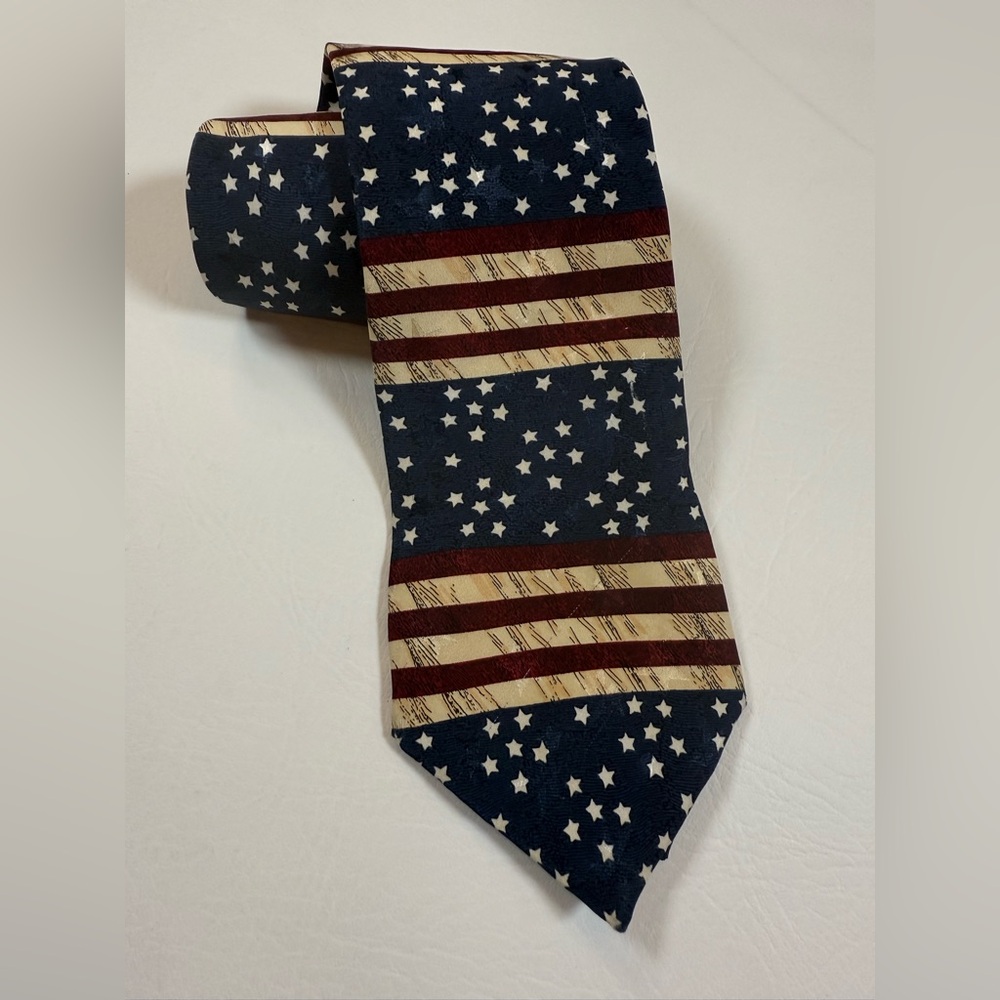 Tango by Max Raab vintage 100% silk tie 57in. American flag patriotic July 4th